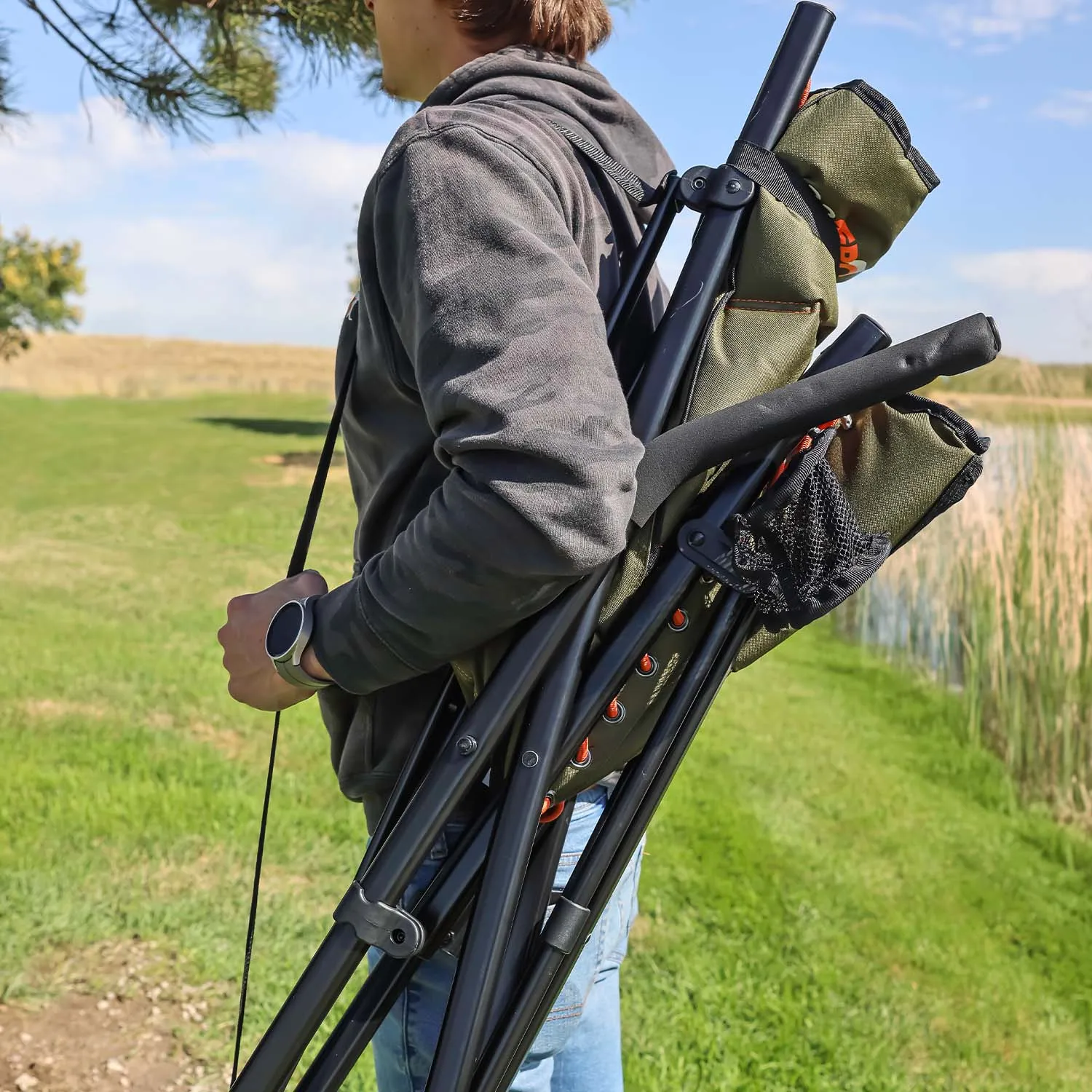 23ZERO Springbak Chair