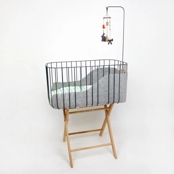 &me Baby Crib – Charcoal Grey