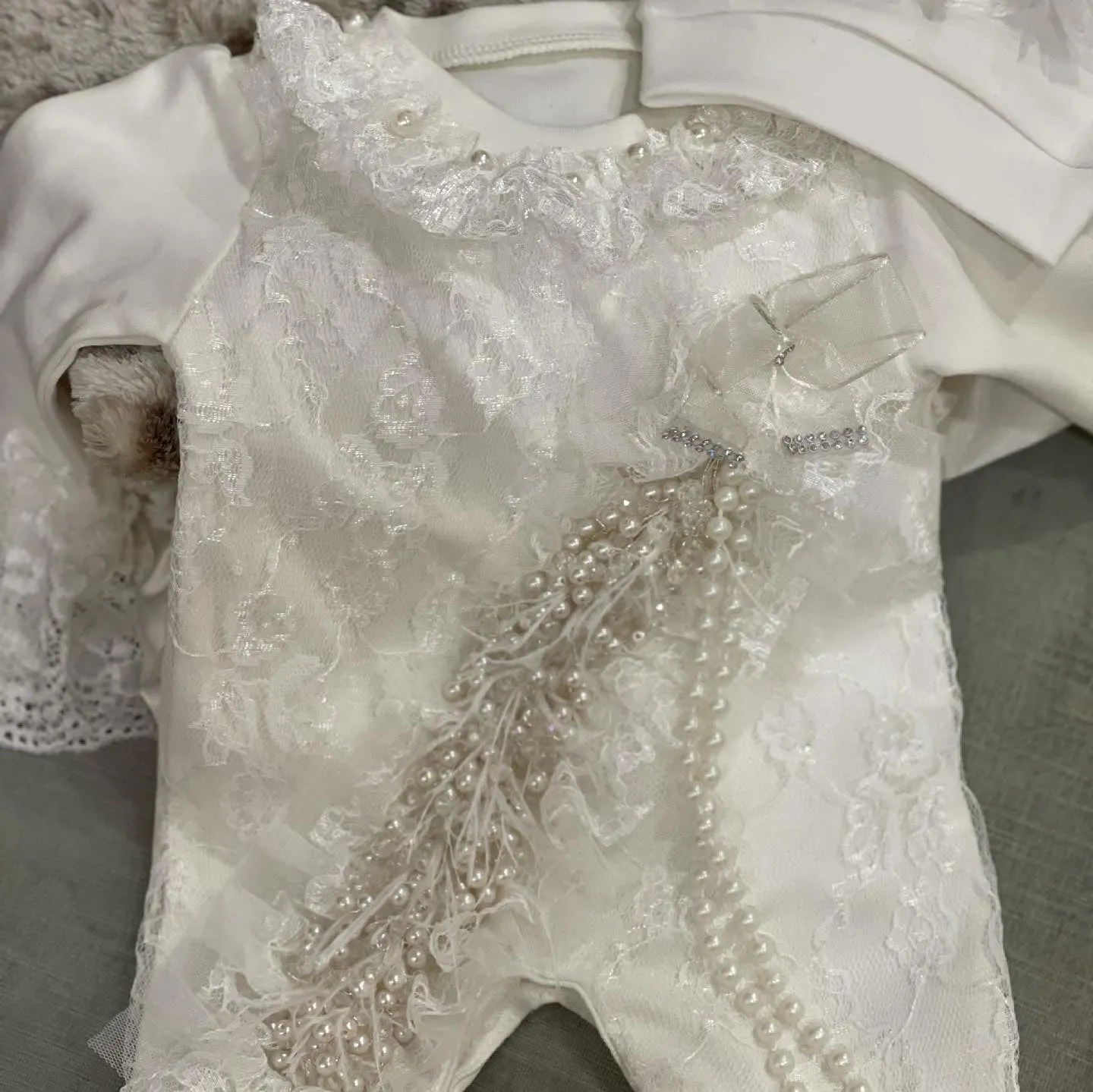 Antique White Pearl Footie