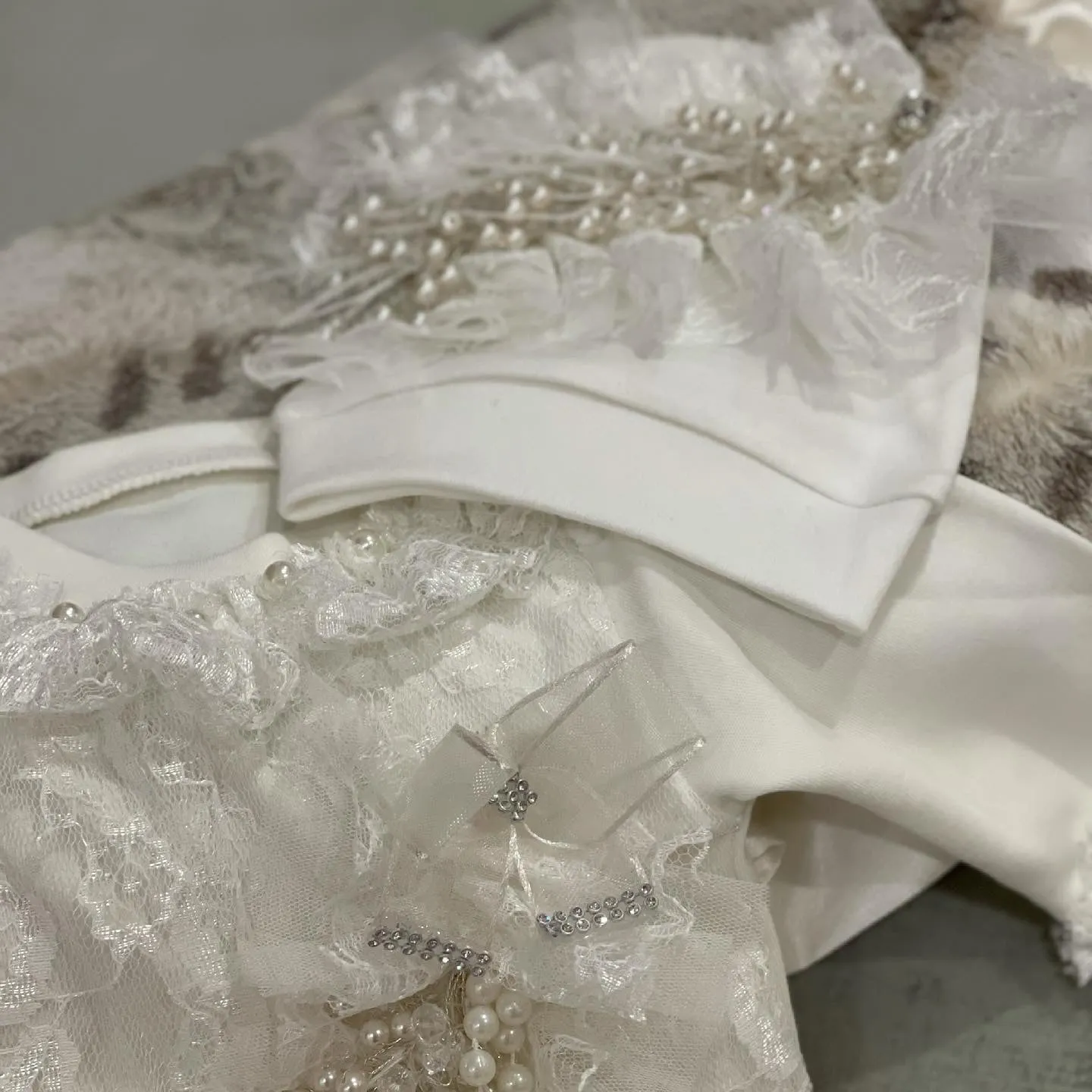 Antique White Pearl Footie