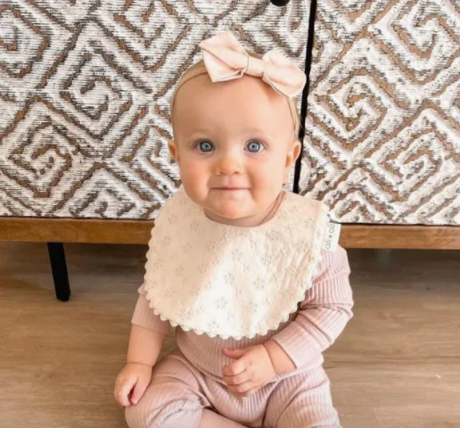 Cotton Baby Bib Double-Sided (Eyelet Flowers)