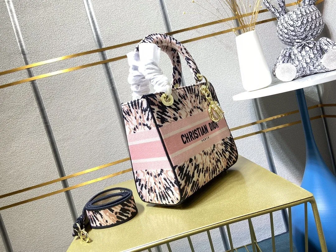 Designer Handbags DR 237