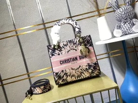 Designer Handbags DR 237
