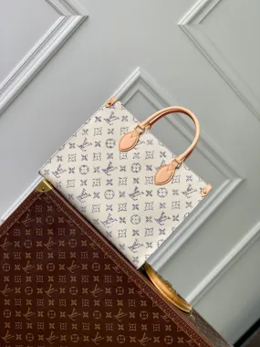 Designer Tote Bag - LOV - 6984