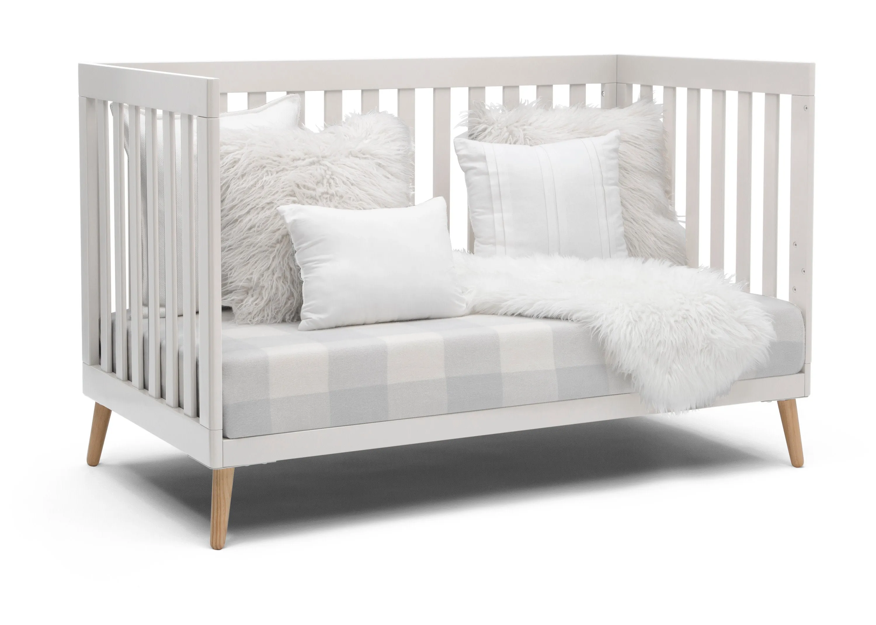 Essex 4-in-1 Convertible Crib