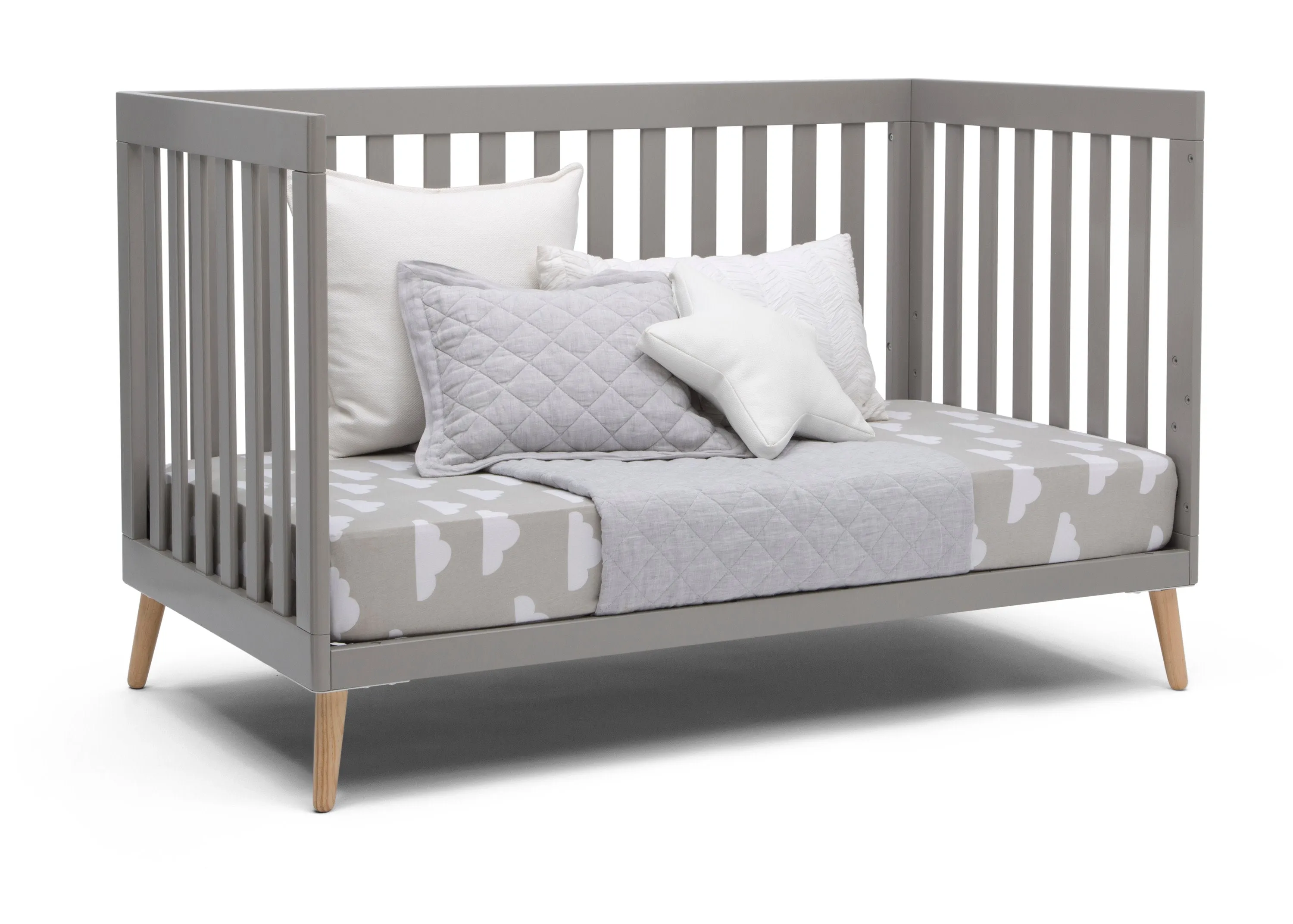 Essex 4-in-1 Convertible Crib
