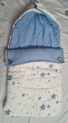HAUS AND KINDER Muslin Carrier Nest