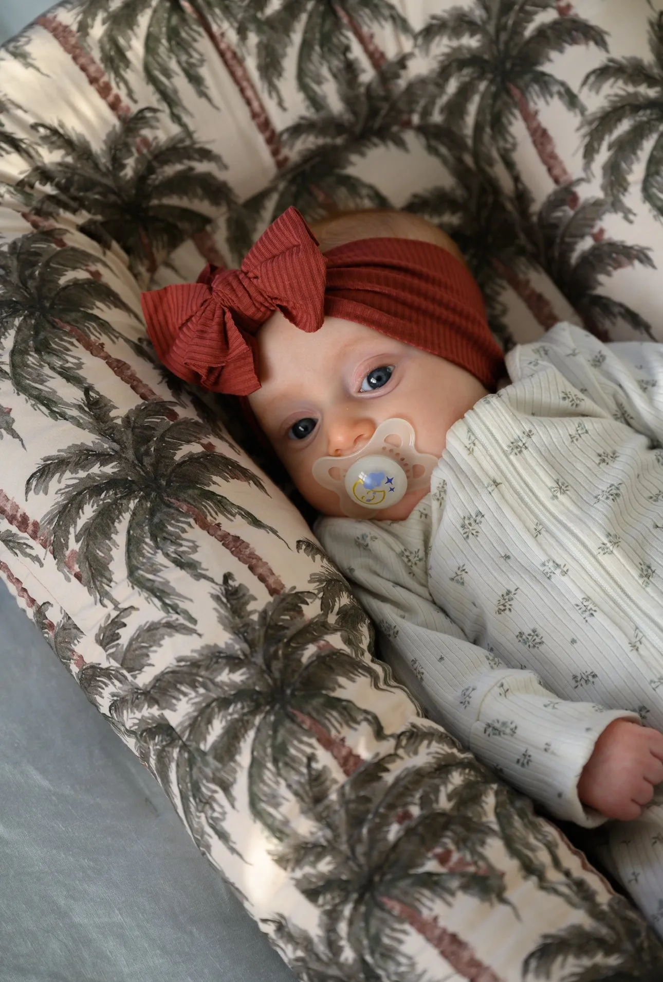 Lilly & Co x Friday Flamingo Palm Print Baby Nest - Limited Edition