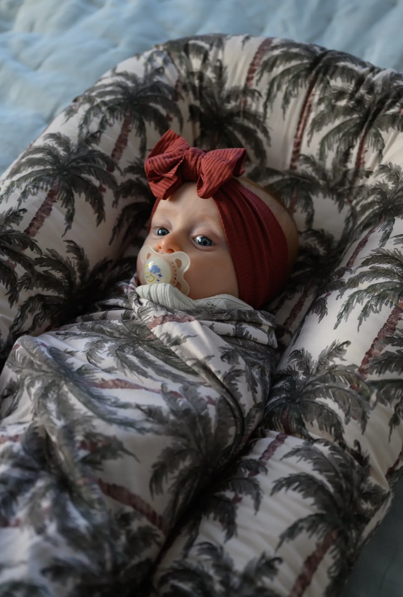 Lilly & Co x Friday Flamingo Palm Print Baby Nest - Limited Edition