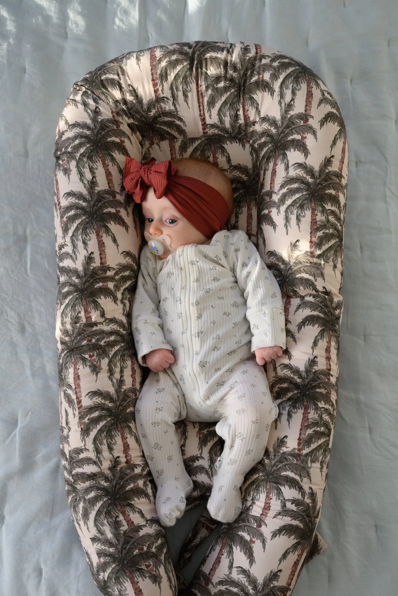 Lilly & Co x Friday Flamingo Palm Print Baby Nest - Limited Edition