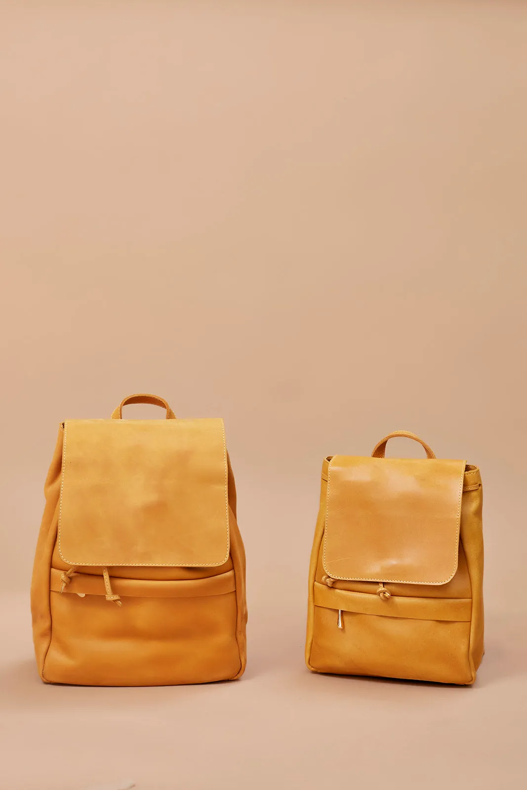 Mini Enku Leather Backpack - Walnut