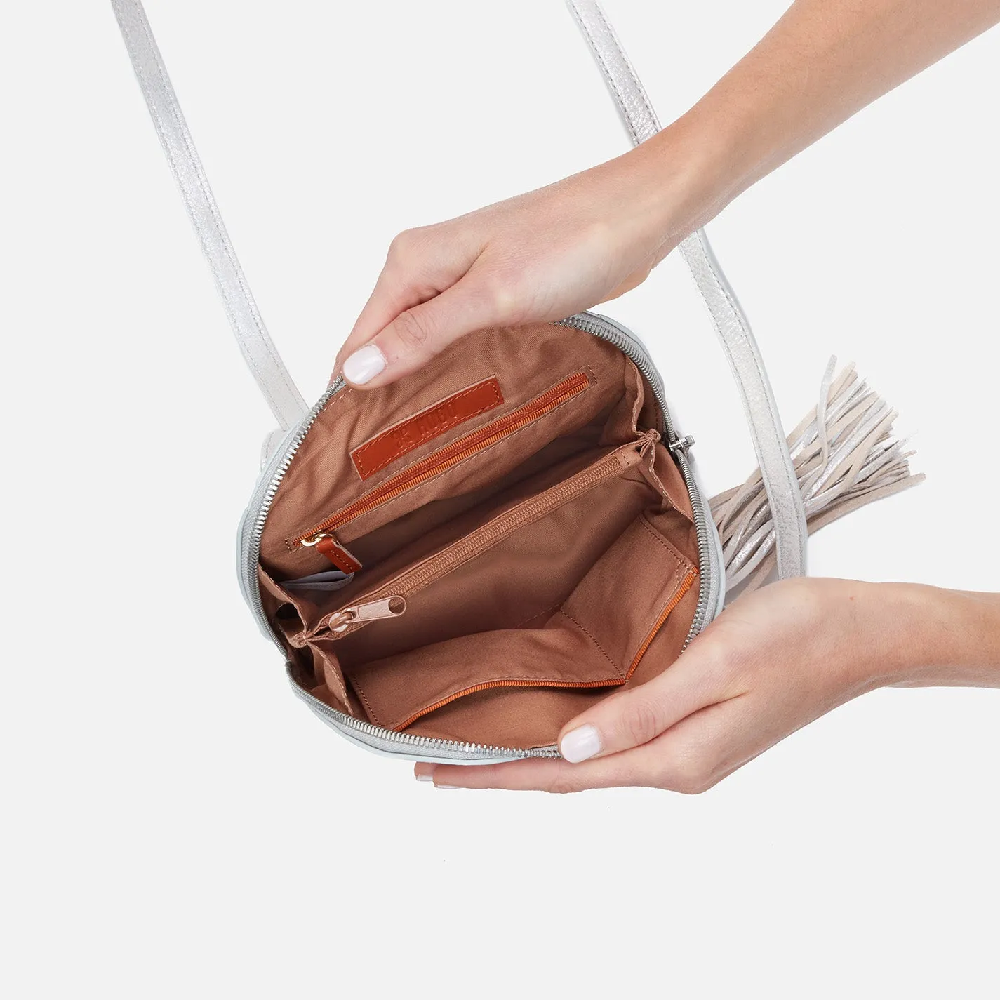 Nash Crossbody In Metallic Leather - Silver