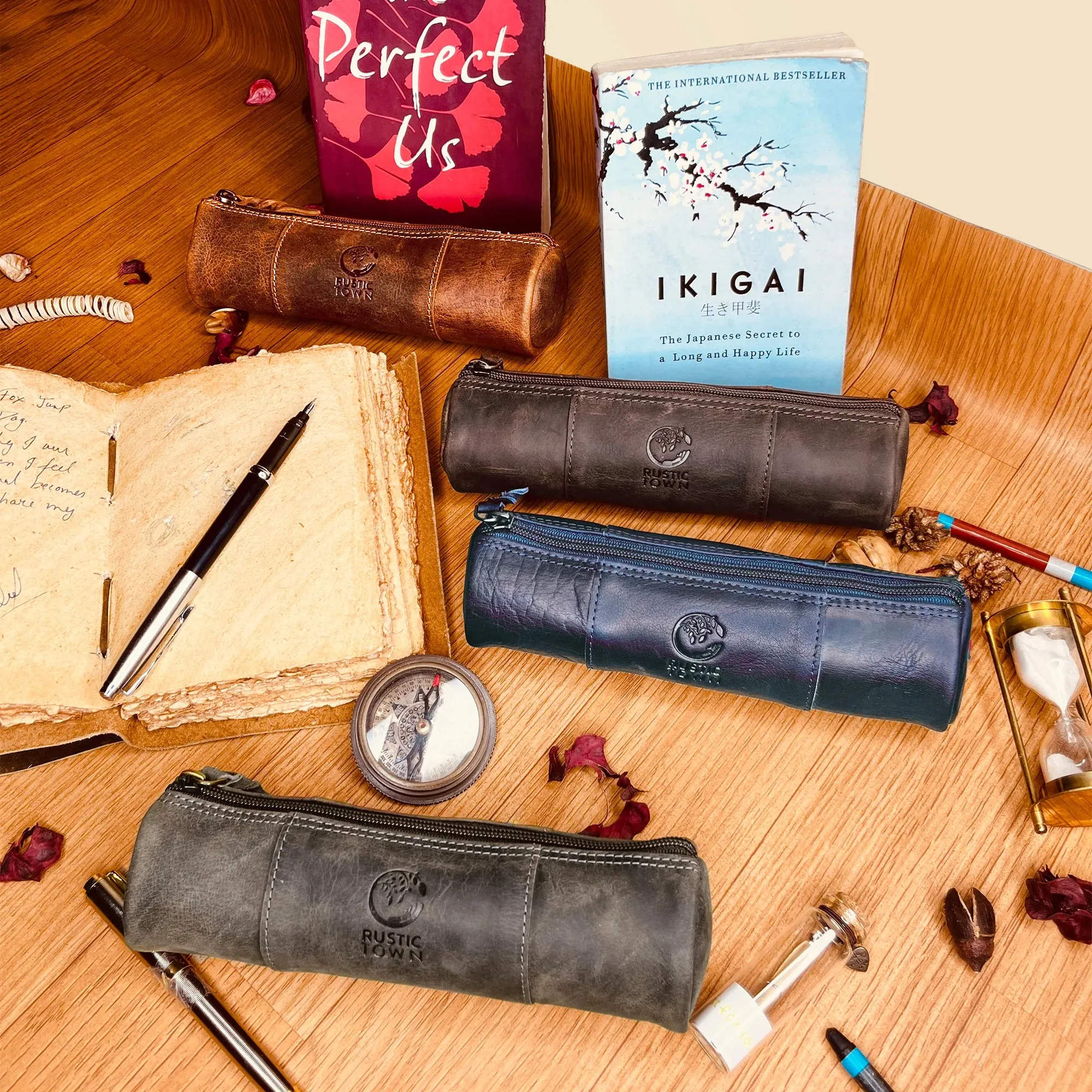 Winnie Leather Zipper Pen Pencil Case (Blue)