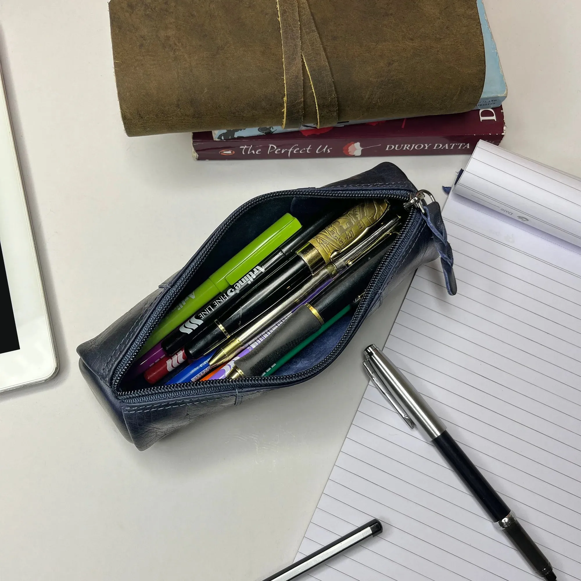 Winnie Leather Zipper Pen Pencil Case (Blue)